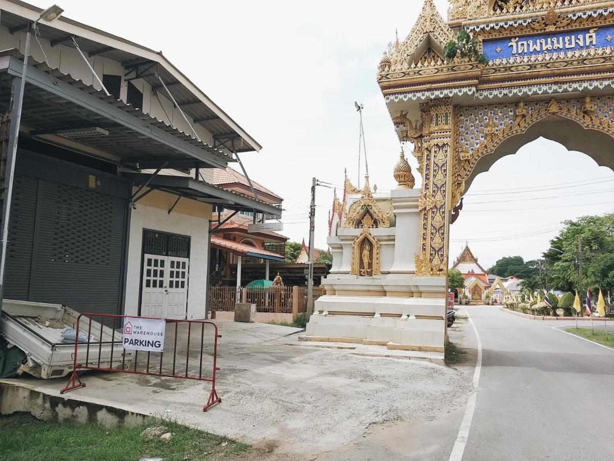 The Warehouse - Ayutthaya Apartment Exterior foto