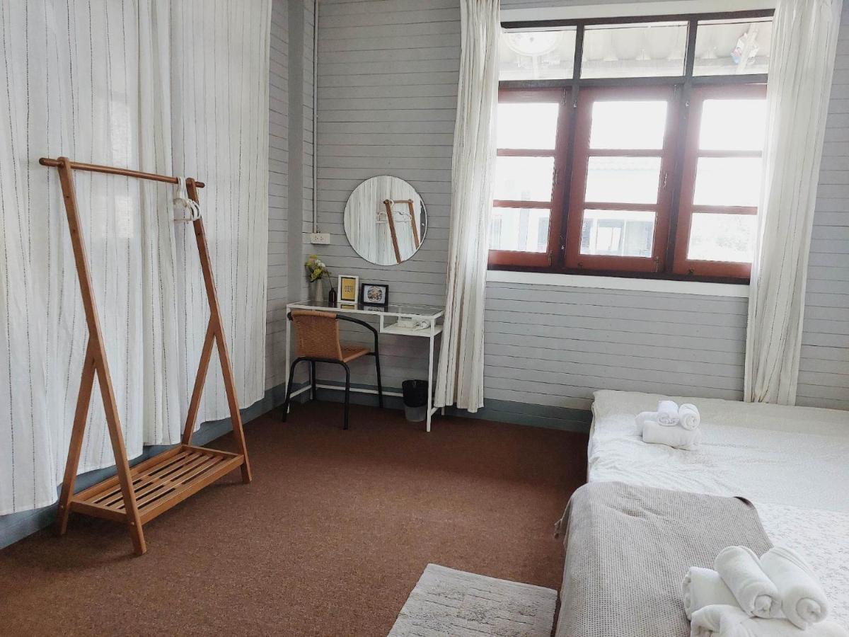 The Warehouse - Ayutthaya Apartment Exterior foto
