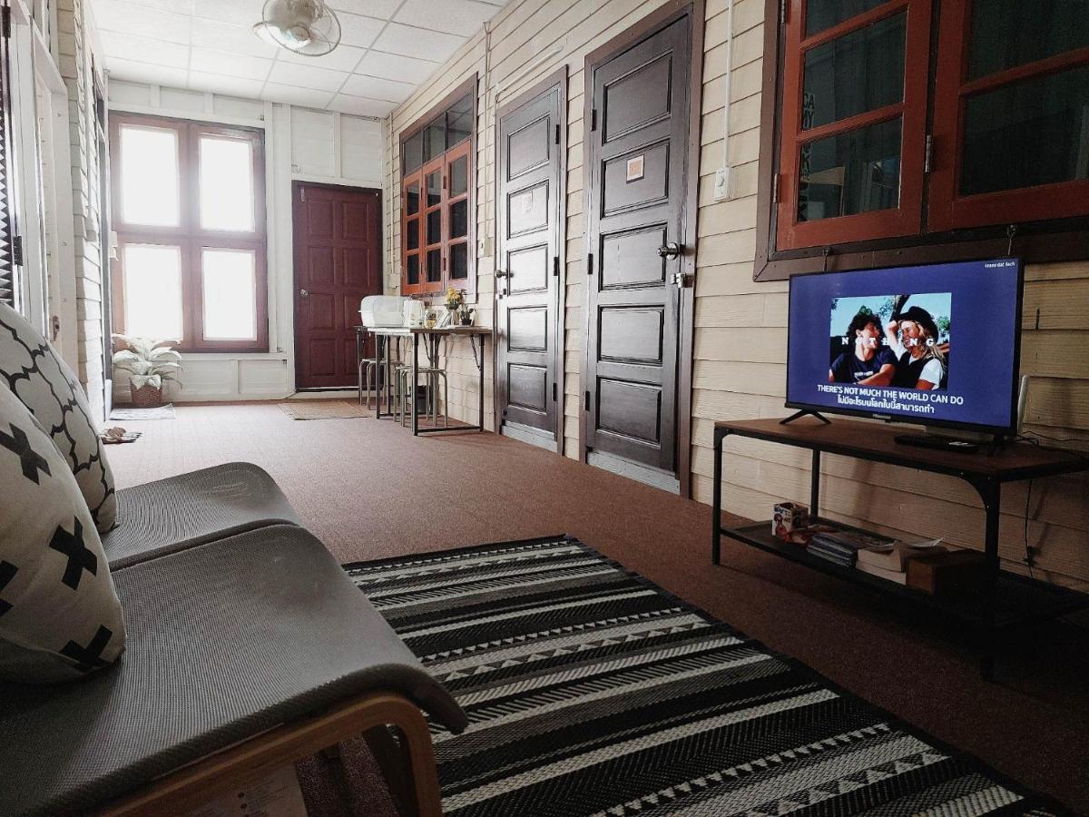 The Warehouse - Ayutthaya Apartment Exterior foto